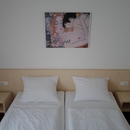 Hotel Am Bad Esslingen am Neckar Екстер'єр фото
