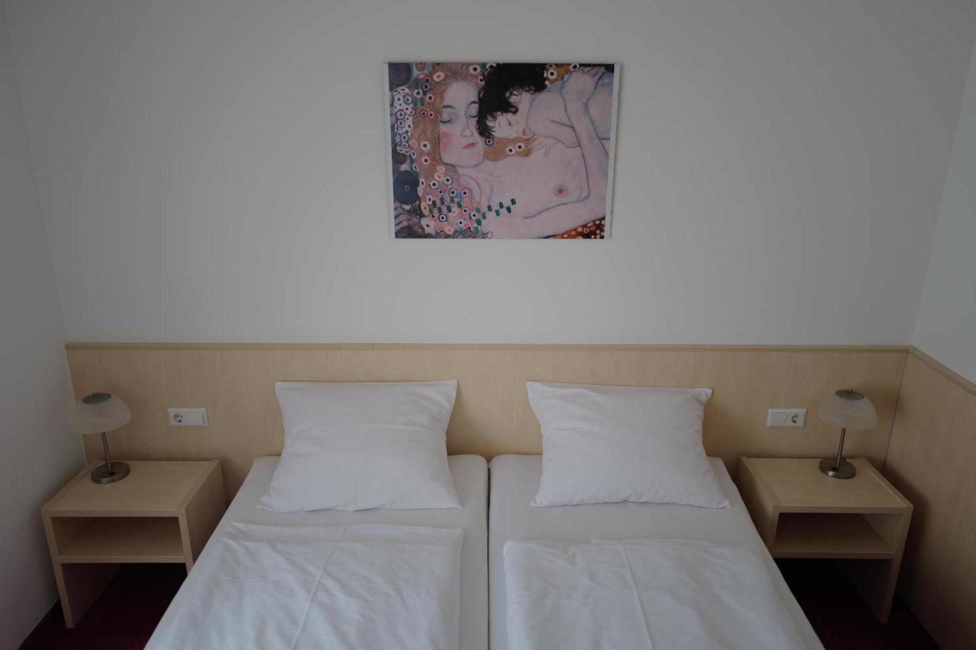 Hotel Am Bad Esslingen am Neckar Екстер'єр фото