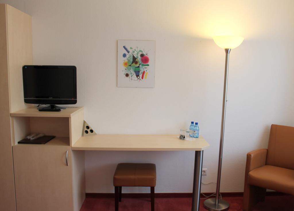 Hotel Am Bad Esslingen am Neckar Екстер'єр фото