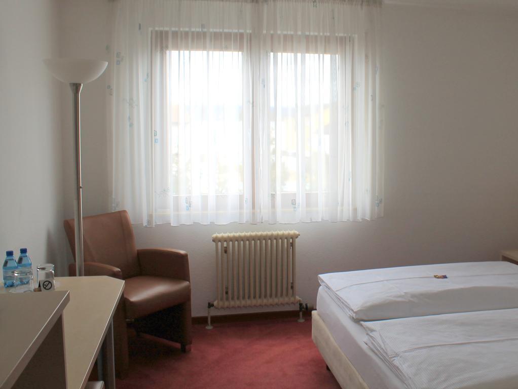 Hotel Am Bad Esslingen am Neckar Екстер'єр фото