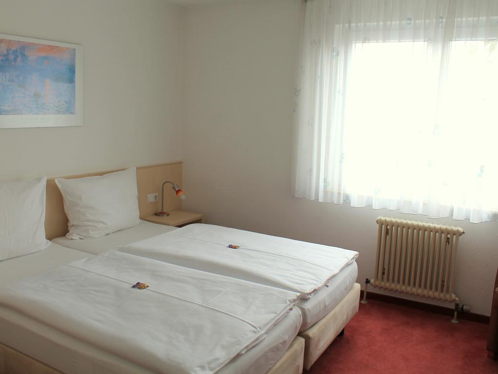 Hotel Am Bad Esslingen am Neckar Екстер'єр фото